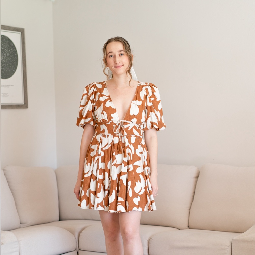 House of Harlow 1960 Brown Linen Print Dress